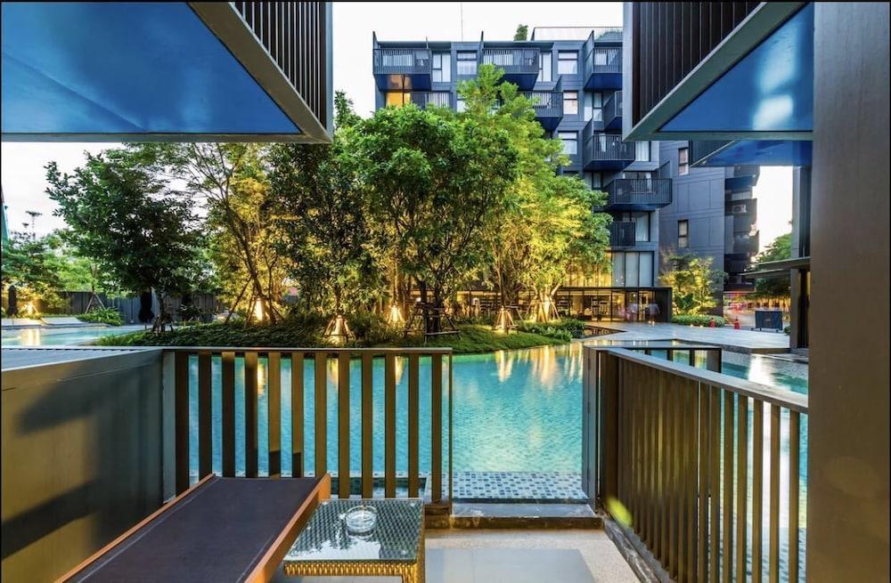 The Deck Condo Patong By Vip Exterior photo